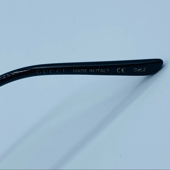 GUCCI Aviator Sunglasses - Picture 4 of 6